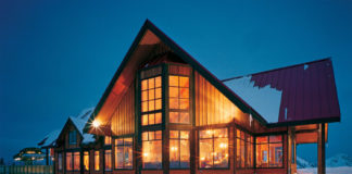 Restoran Orlovo oko, Kanada