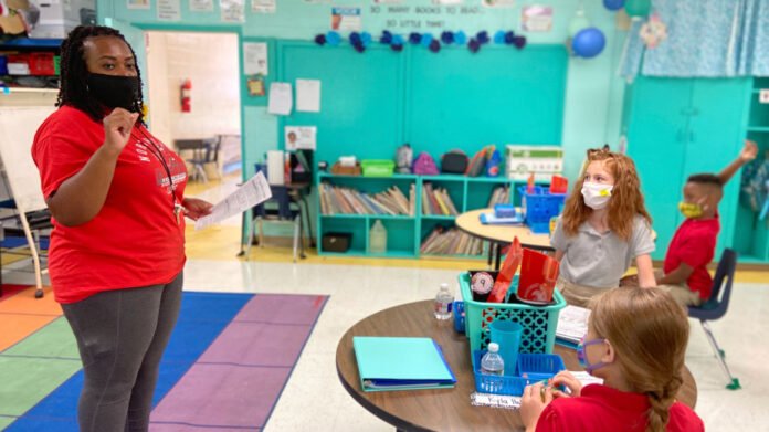 Korona u kanadskim školama