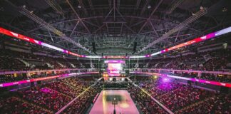 people inside the basketball court