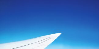 aerial photo of airplane wings during daytime