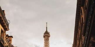 eiffel tower in paris during daytime