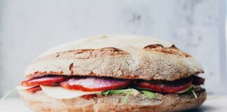 hamburger with toppings