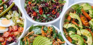 green and purple vegetable salad