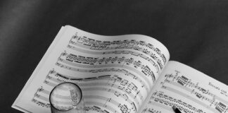 musical notes on black table